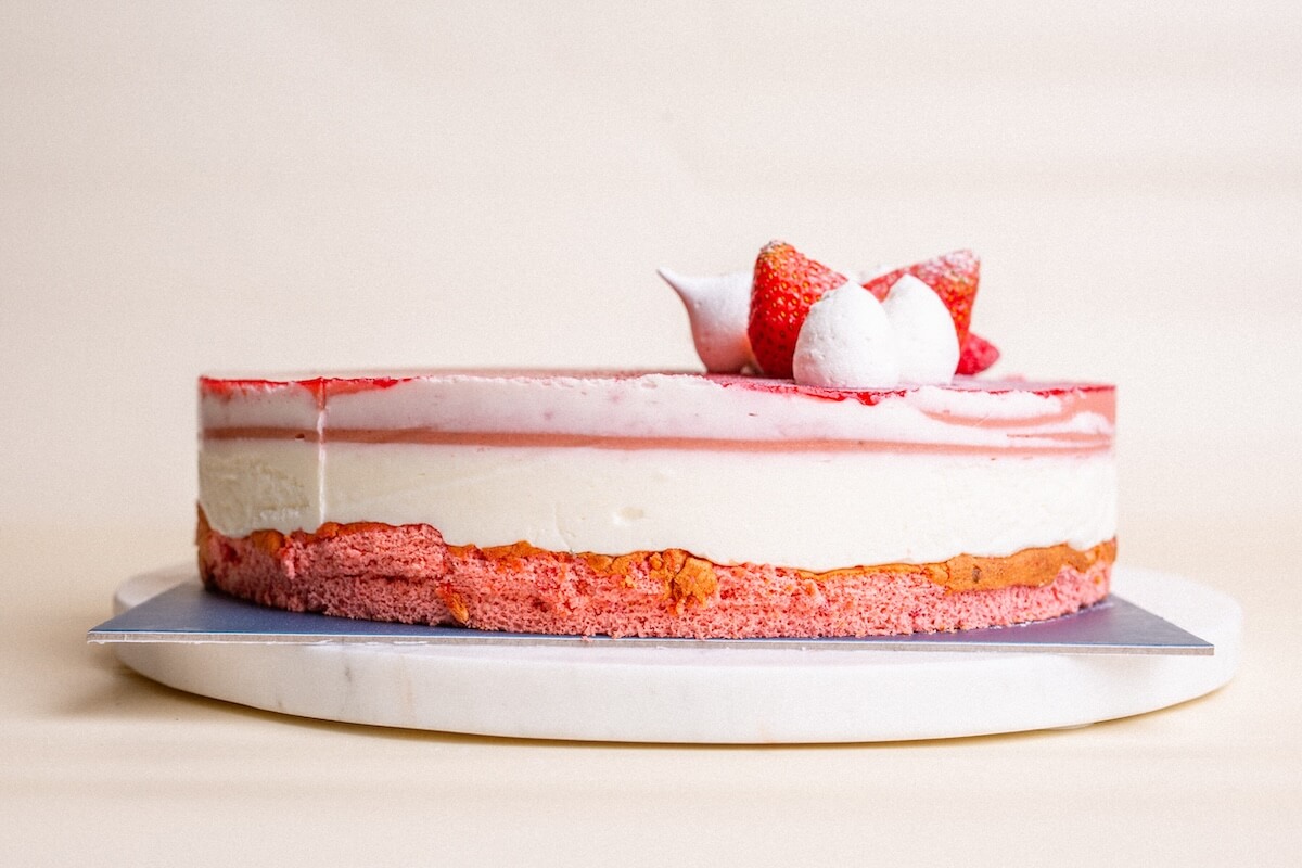 Pataki Cukrászda Érd epres joghurt torta