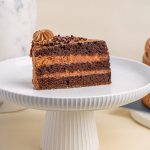 Pataki Cukrászda Érd amerikai csokitorta szelet