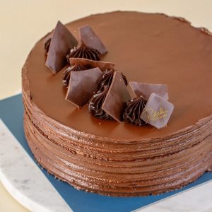 Pataki Cukrászda Érd belga csokoládé torta 16 szeletes